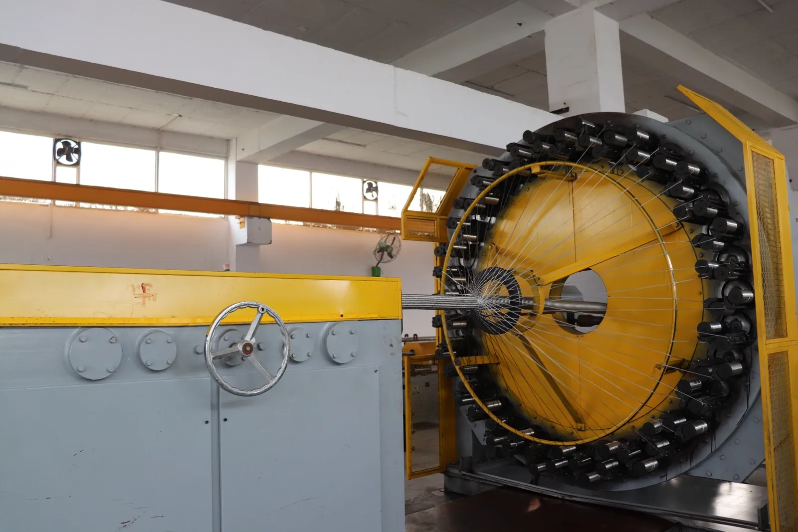 SS Wire Braiding Machine - Manufacturing
